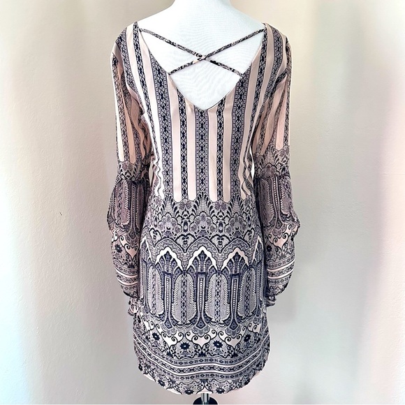 Pink Owl Boho Patterned Flare Sleeve Dress Nude Black Small 🔥 - Picture 2 of 13